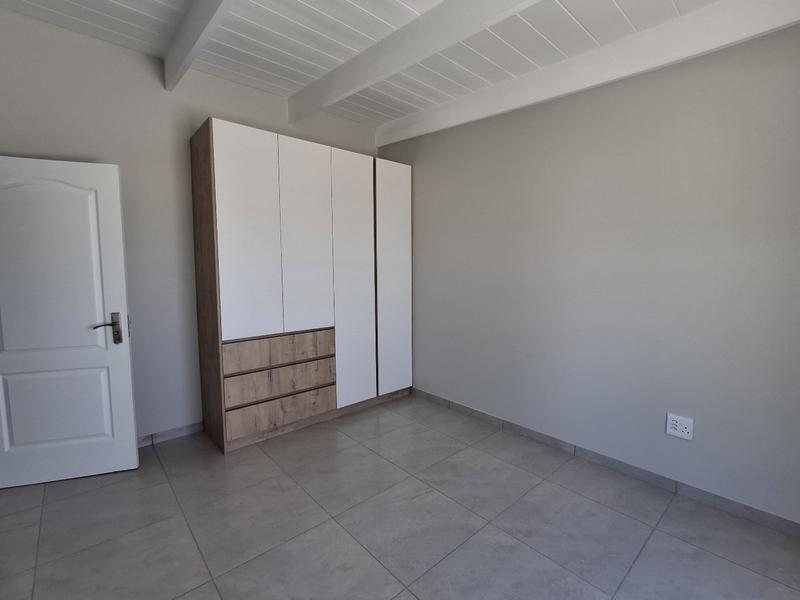 3 Bedroom Property for Sale in Britannia Bay Western Cape